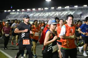 BIB: 27819
                            <button type="button" onclick="openModal(10708308)" class="btn btn-primary btn-sm float-right btn-popup" data-toggle="modal" data-target=".modal-high-quality">
                        <i class="fas fa-shopping-cart"></i> Add to Cart
                    </button>
                                            <button type="button" onclick="isThisMe(10708308, true)" class="btn btn-success btn-sm float-right btn-popup btn-isme hidden" data-toggle="tooltip" data-placement="bottom" title="นี่คือรูปของคุณใช่ไหม คลิกที่นี่เพื่อเอาเข้าอัลบั้ม">
                        <i class="fas fa-plus"></i> Add to album
                    </button>
                    <button type="button" onclick="isThisMe(10708308, false)" class="btn btn-warning btn-sm float-right btn-popup btn-isnotme hidden">
                        <i class="fas fa-ban"></i> Remove from album
                    </button>
